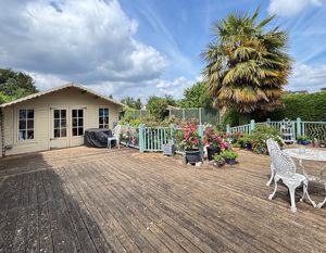 Photo 26- click for photo gallery